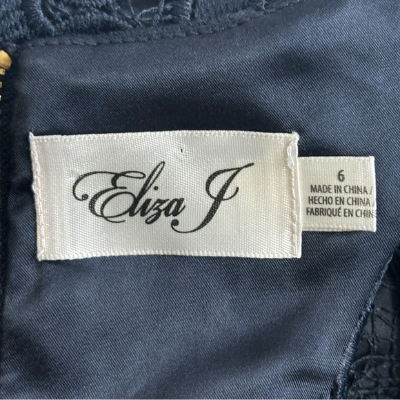 Eliza J Lace Sheath Sleeveless Mini Dress Navy Blue Size 6 - Picture 10 of 17